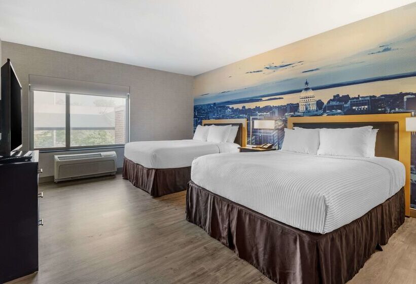 Cambria Hotel Madison East