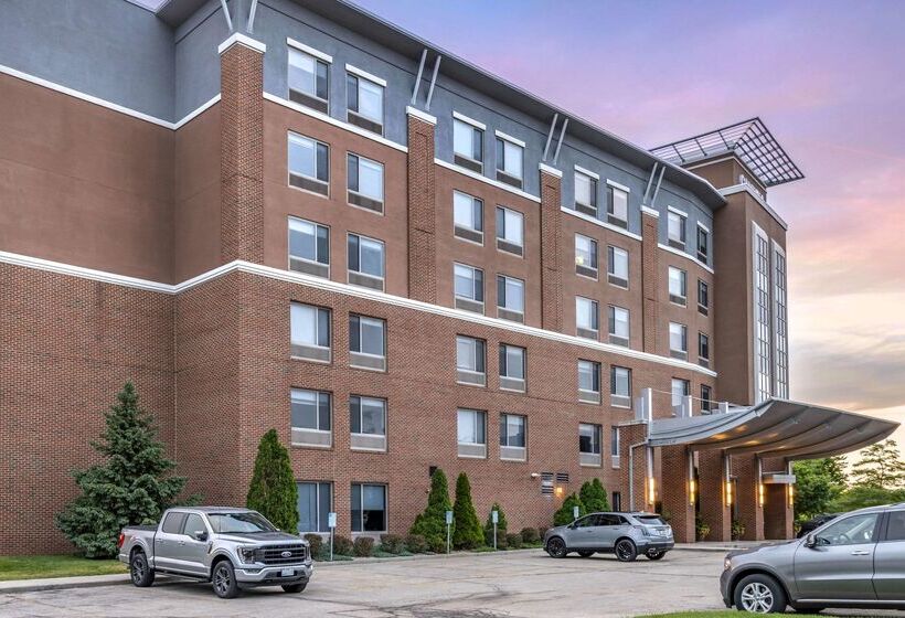 Cambria Hotel Madison East