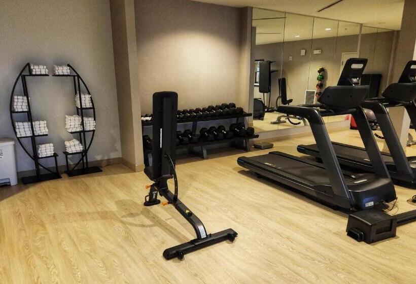 Cambria Hotel Madison East