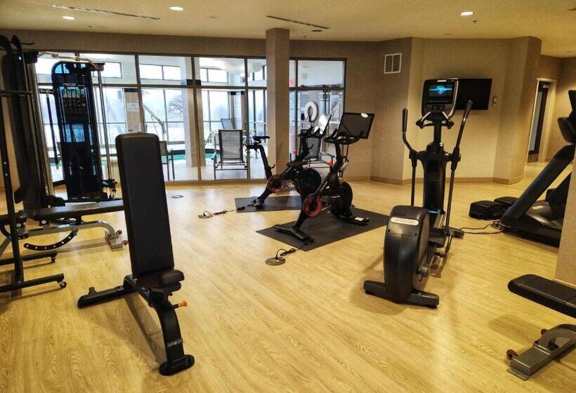 Cambria Hotel Madison East