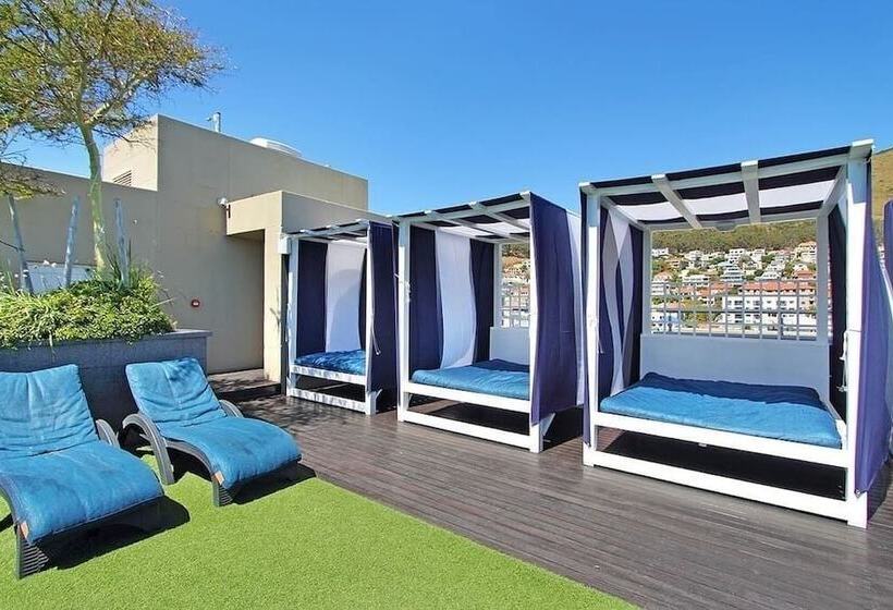 ホテル Cape Royale   Whosting