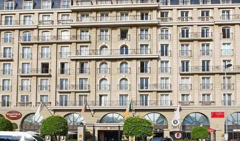 ホテル Cape Royale   Whosting