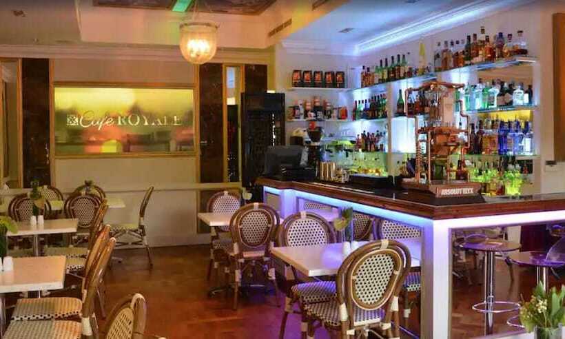 ホテル Cape Royale   Whosting