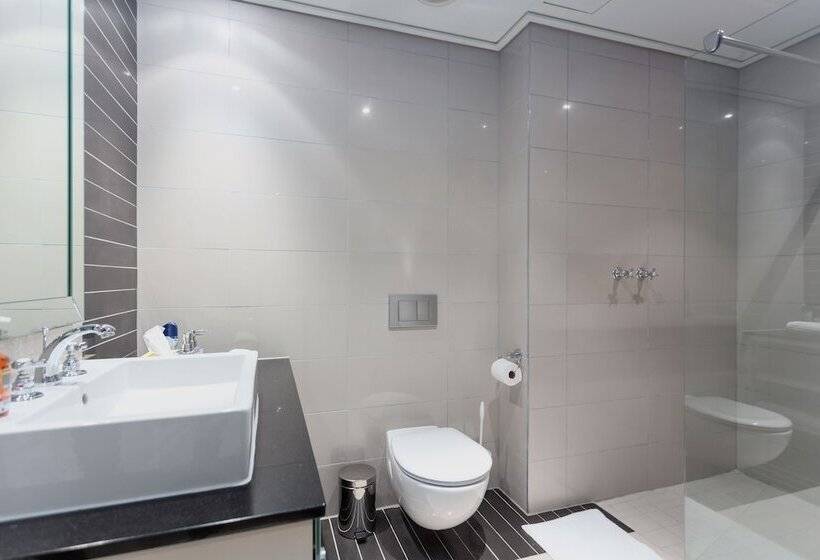 ホテル Cape Royale   Whosting