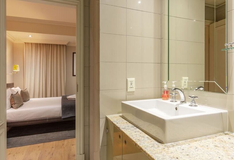 ホテル Cape Royale   Whosting