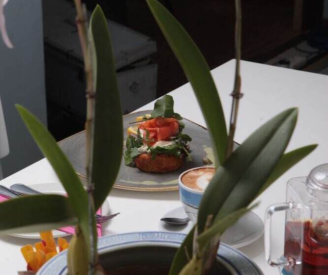 Отель Casterbridge Hollow Boutique