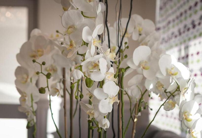 Celtic International Hotel Cardiff Airport