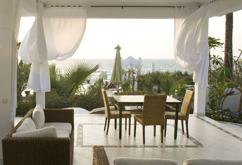 هتل Coco Ocean Resort & Spa