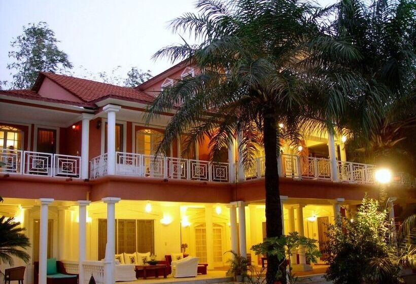 هتل Coconut Residence