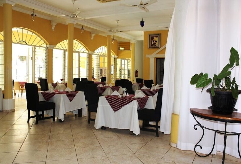 هتل Coconut Residence