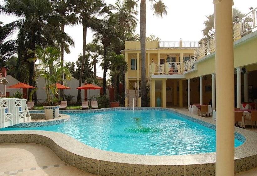 هتل Coconut Residence