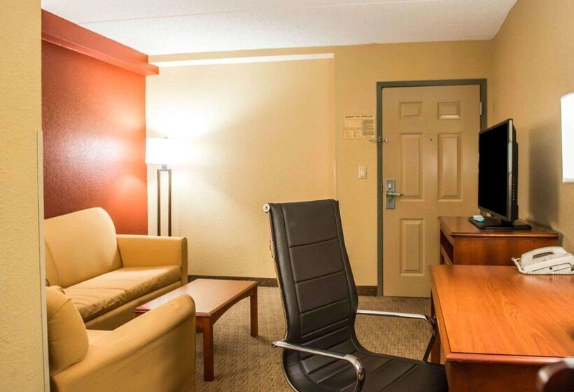 فندق Comfort Inn & Suites Panama City   St Andrew