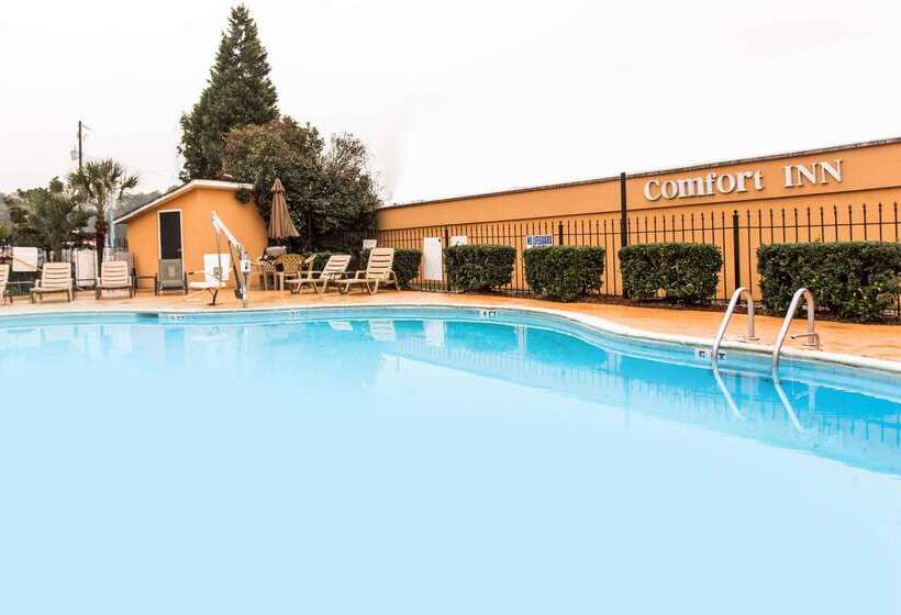 هتل Comfort Inn Columbiabush River