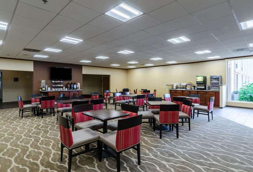 Отель Comfort Inn Randolph Boston