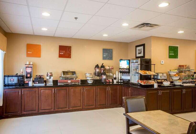 호텔 Comfort Inn & Suites Augusta Fort Eisenhower Area