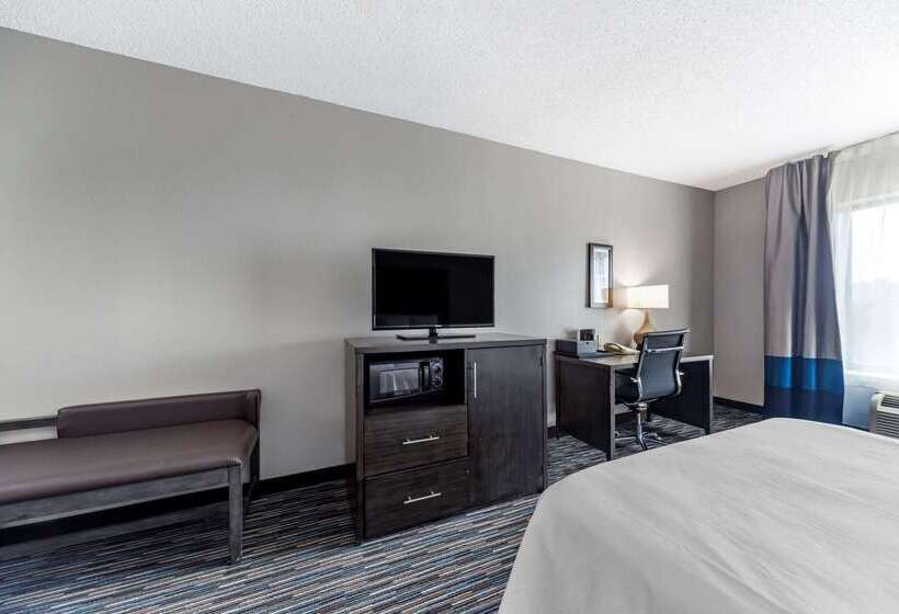 Отель Garner Oklahoma City Quail Springs By Ihg