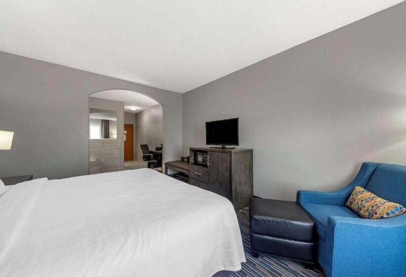 Отель Garner Oklahoma City Quail Springs By Ihg