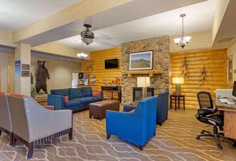 فندق Comfort Suites Anchorage International Airport