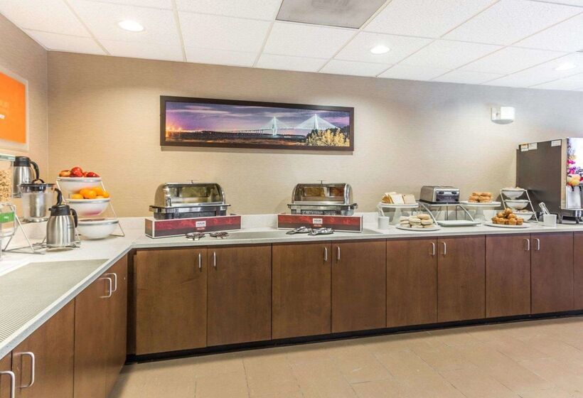 酒店 Comfort Suites At Isle Of Palms Connector