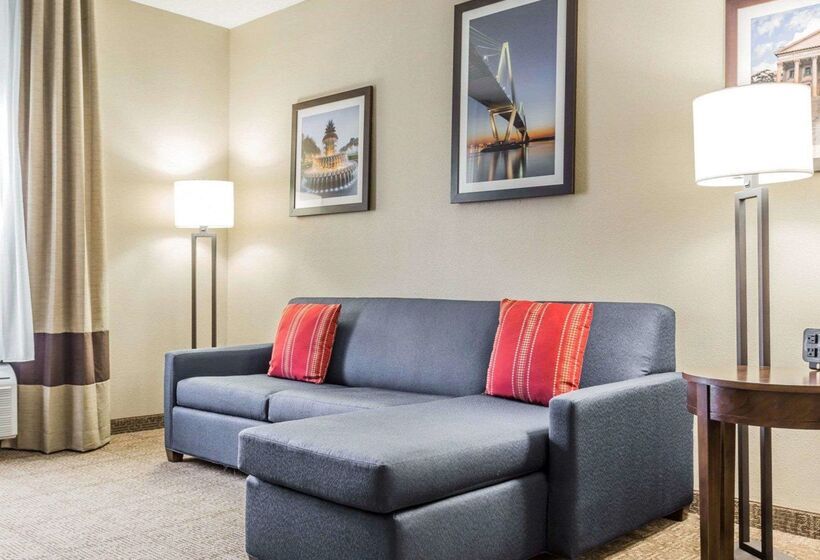 酒店 Comfort Suites At Isle Of Palms Connector