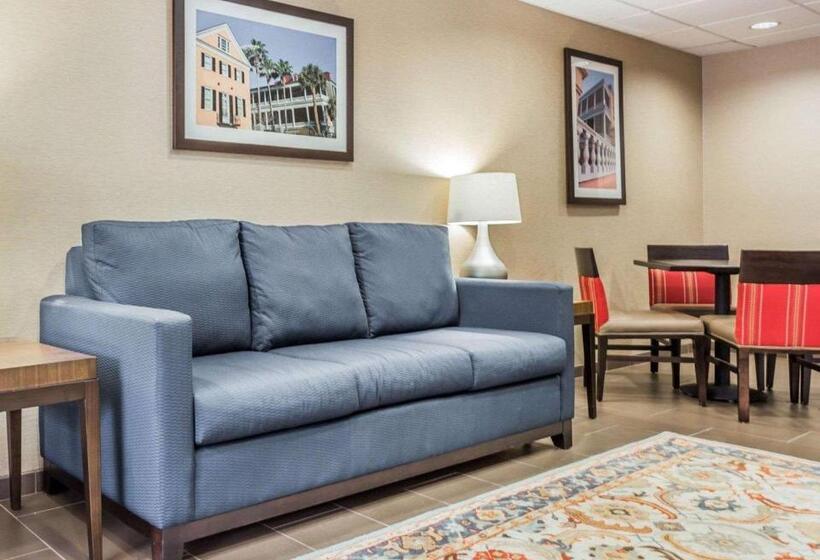 酒店 Comfort Suites At Isle Of Palms Connector