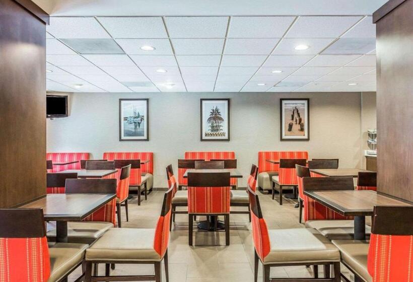 酒店 Comfort Suites At Isle Of Palms Connector