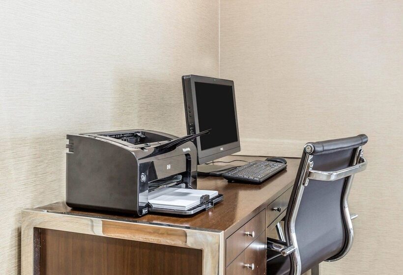 酒店 Comfort Suites At Isle Of Palms Connector