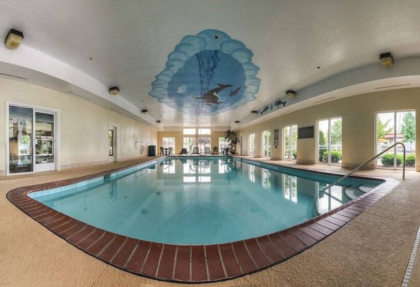 فندق Comfort Suites At Rivergate Mall