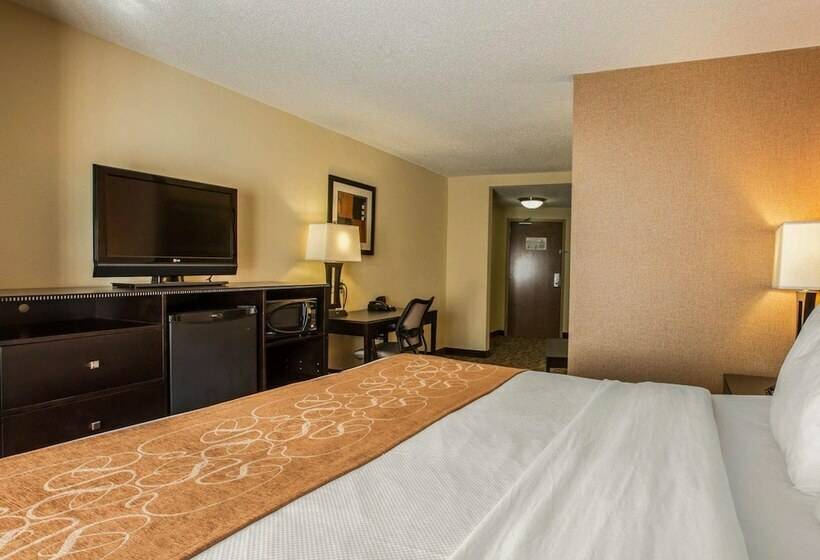 בית מלון כפרי Comfort Suites At Westgate Mall