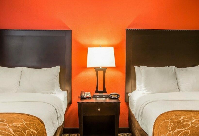 בית מלון כפרי Comfort Suites At Westgate Mall