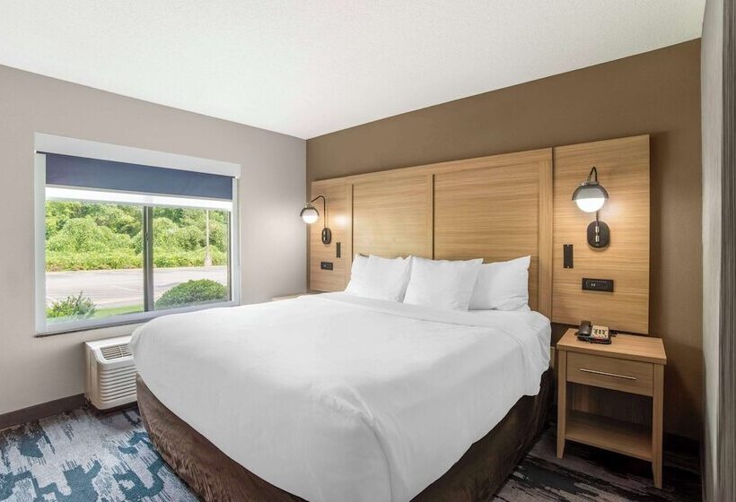 בית מלון כפרי Comfort Suites At Westgate Mall