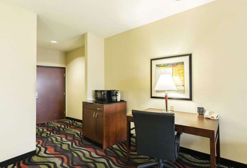 בית מלון כפרי Comfort Suites Beaumont I10