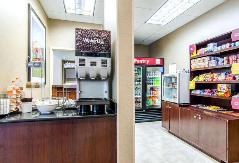 هتل Comfort Suites Bentonville  Rogers