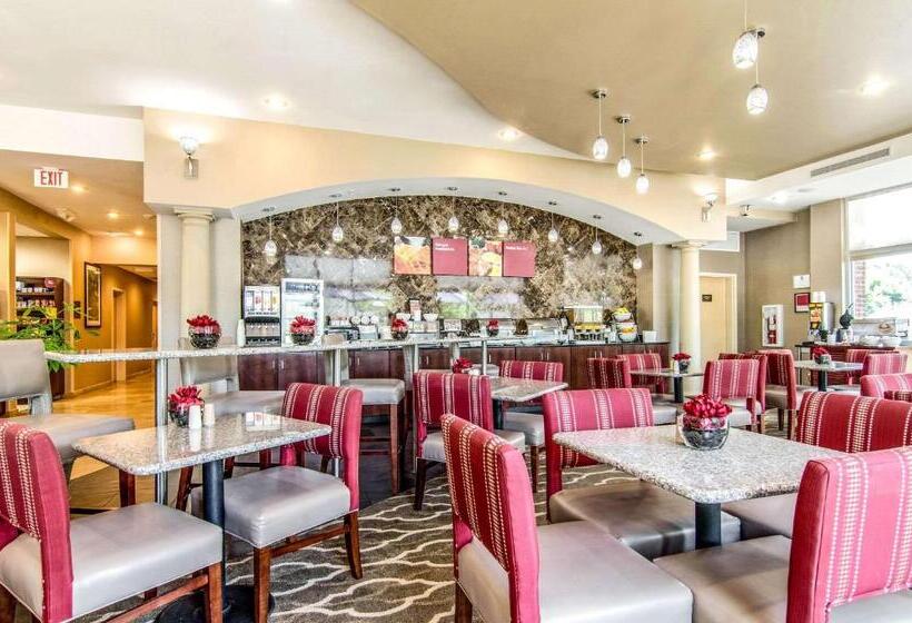 هتل Comfort Suites Bentonville  Rogers