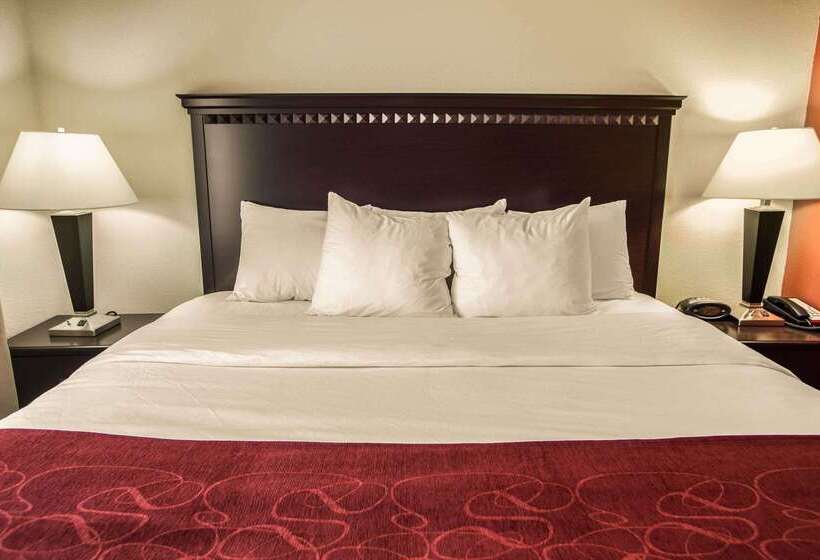 فندق Comfort Suites Bloomington I55 And I74