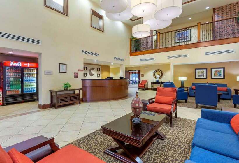 호텔 Comfort Suites Charleston West Ashley