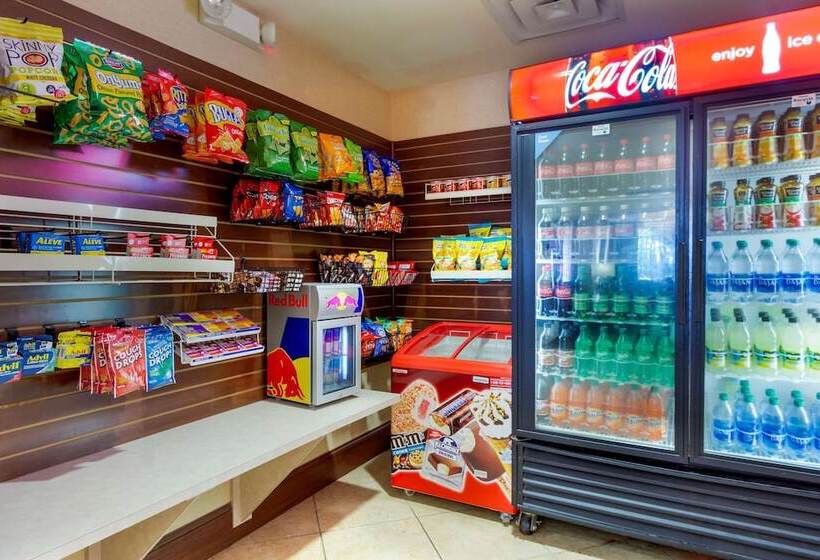 호텔 Comfort Suites Charleston West Ashley