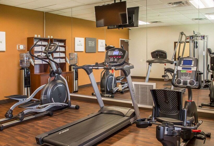 בית מלון כפרי Comfort Suites Columbus East Broad