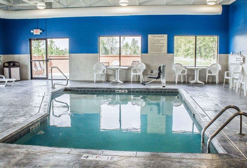 בית מלון כפרי Comfort Suites Columbus East Broad