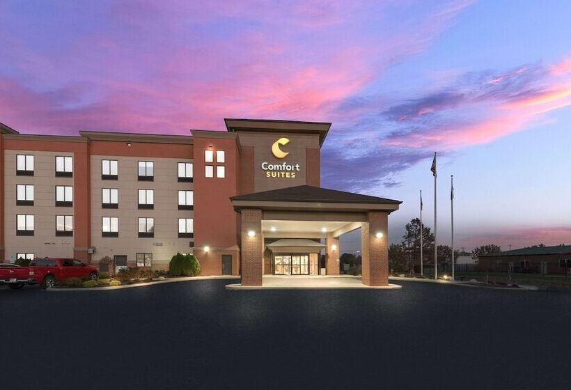 ホテル Comfort Suites Columbus East Broad