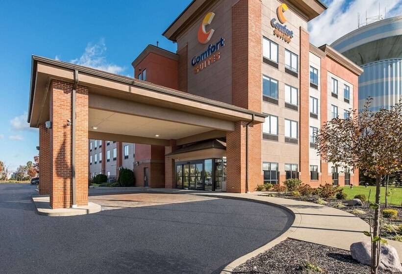 ホテル Comfort Suites Columbus East Broad