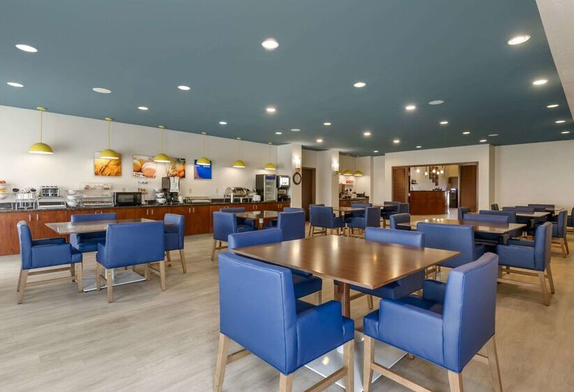 호텔 Comfort Suites Conference Center Rapid City