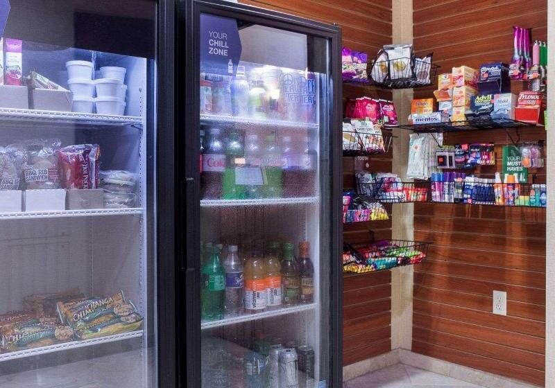 호텔 Comfort Suites Conference Center Rapid City