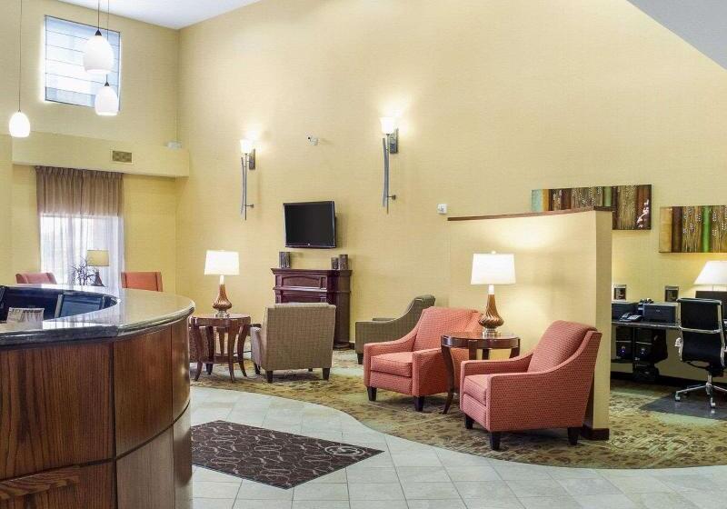 هتل Comfort Suites Conference Center Rapid City