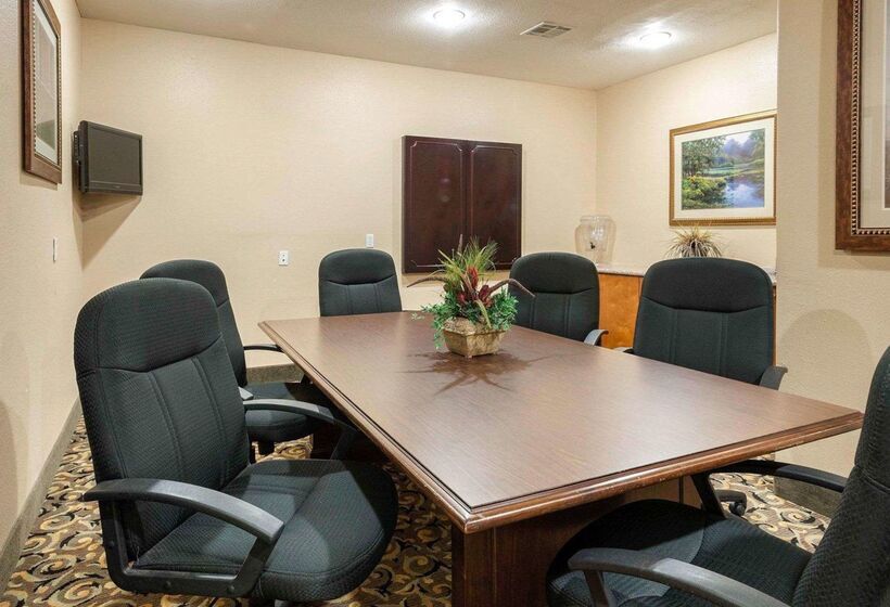 هتل Comfort Suites Lake Charles