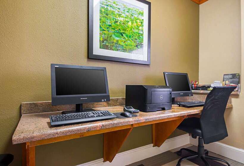 هتل Comfort Suites Lake Charles