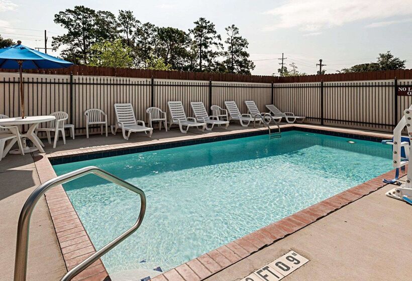 هتل Comfort Suites Lake Charles