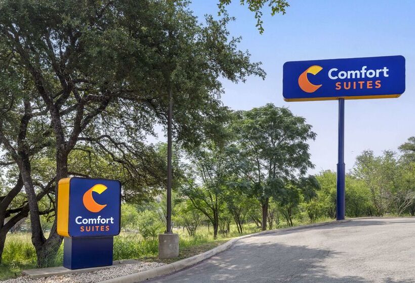 فندق Comfort Suites Medical Center Near Six Flags