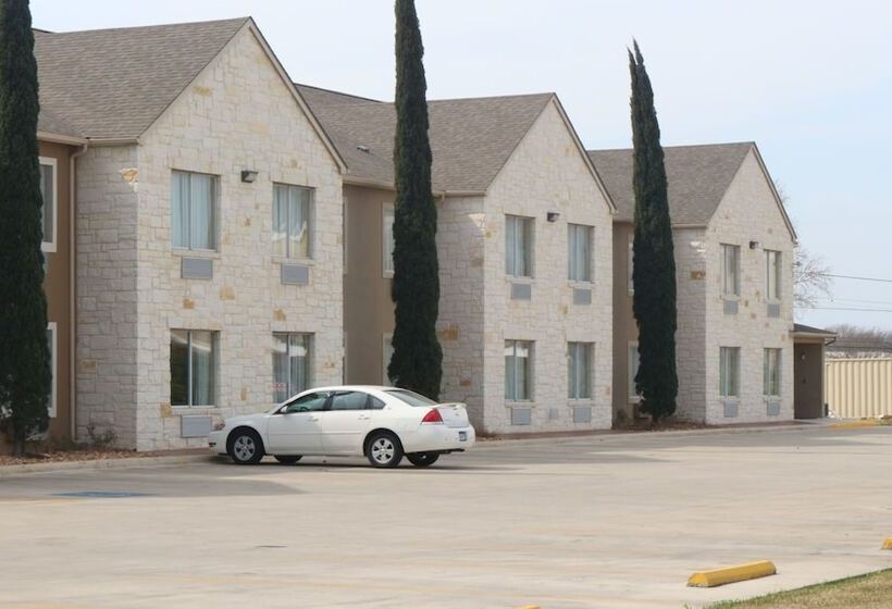 فندق Comfort Suites