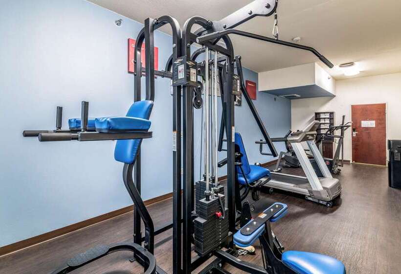 호텔 Comfort Suites South